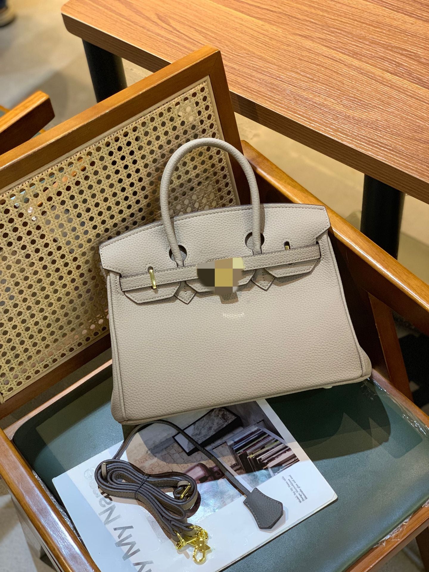 Women's High-Grade Bag2025New Summer Kelly Bag Large Capacity Women's Bag Shoulder Crossbody Handbag Birkin Bag