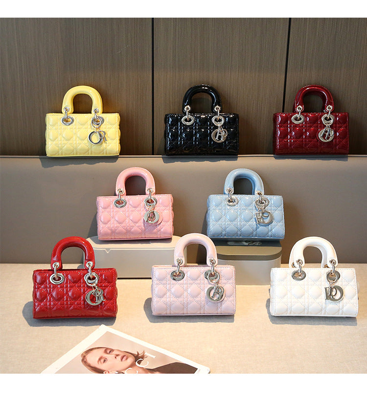 D Series – Mini & Classic Totes