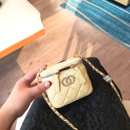 C Series · Genuine Leather Quilted Mini Vanity Cube Bag – 6 Colors | Crossbody | Greenyuna