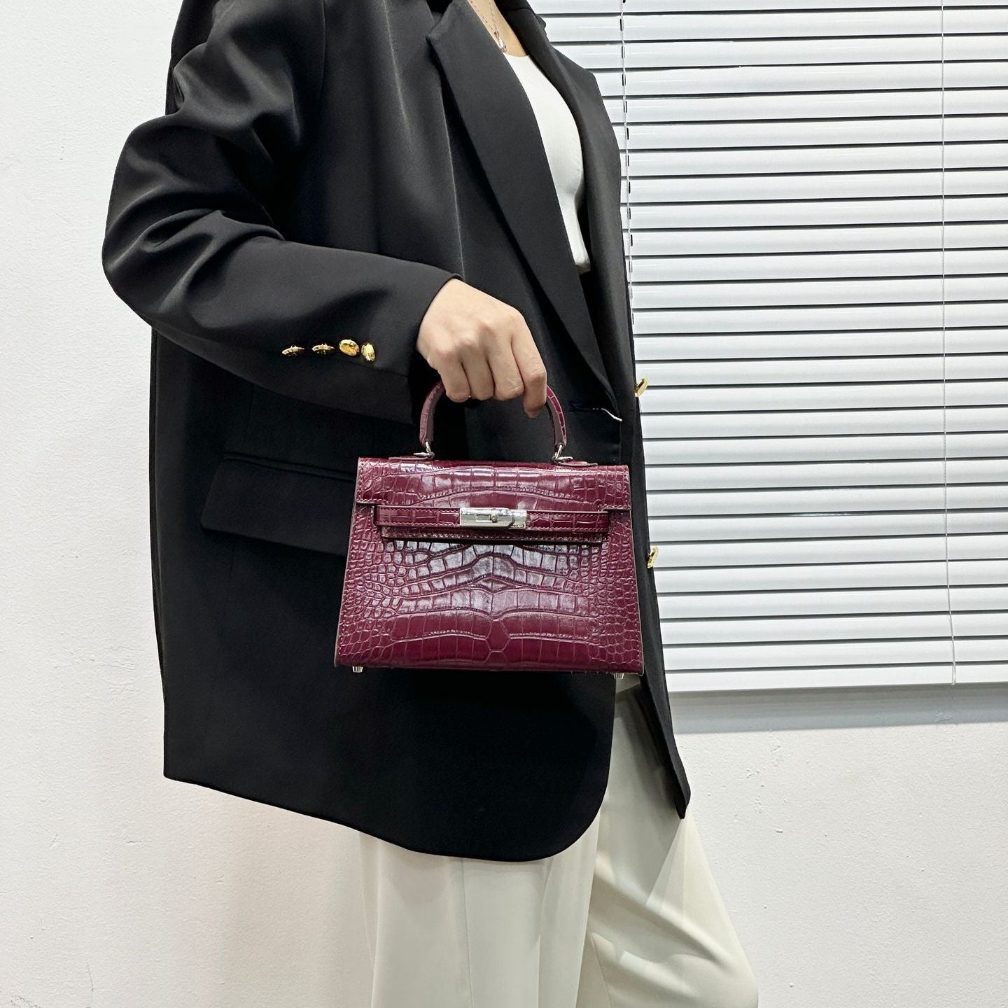 H Series Croc-Embossed Top-Handle Bag | 22cm | Factory Direct Wholesale