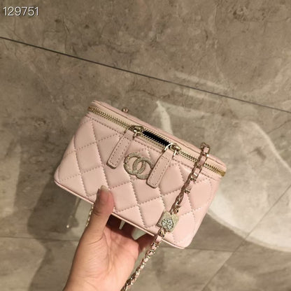 C Series · Genuine Leather Quilted Medium Vanity Crossbody Bag – Double Zipper | 4 Colors | Greenyuna