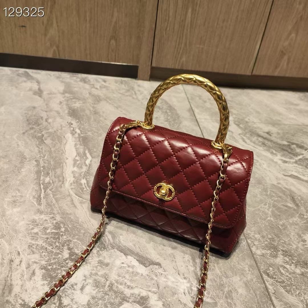 C Series · Genuine Leather Quilted Twisted-Metal Handle Flap Bag – 4 Colors | Elegant Top Handle | Greenyuna