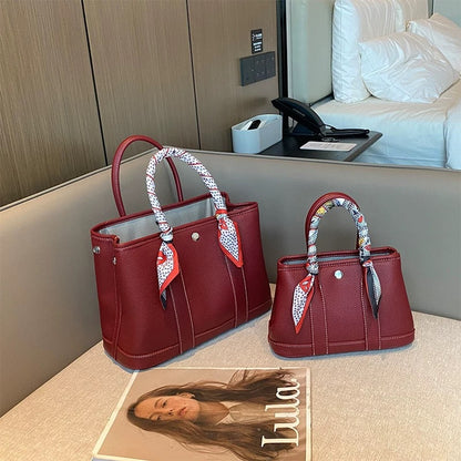 Classic Soft Tote 30cm | Premium PU Daily Handbag – GREEN Factory