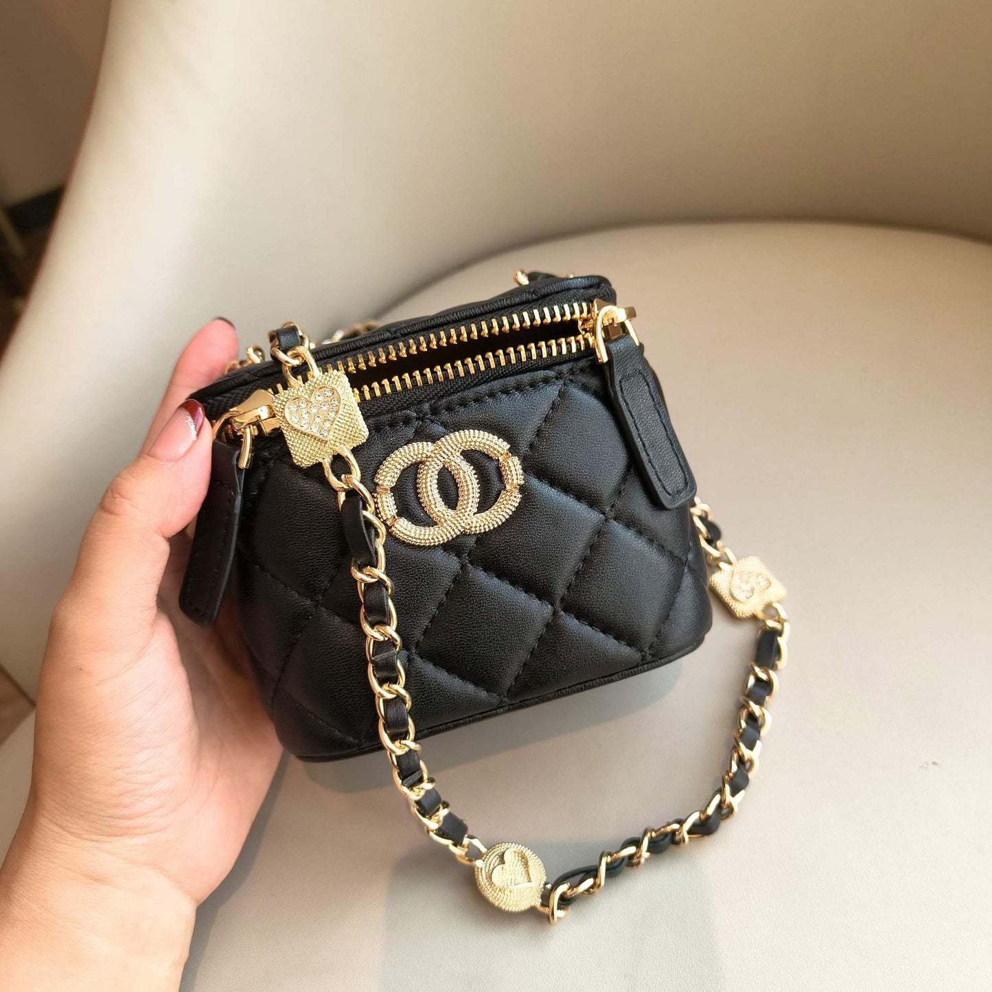 C Series · Genuine Leather Quilted Mini Vanity Cube Bag – 6 Colors | Crossbody | Greenyuna