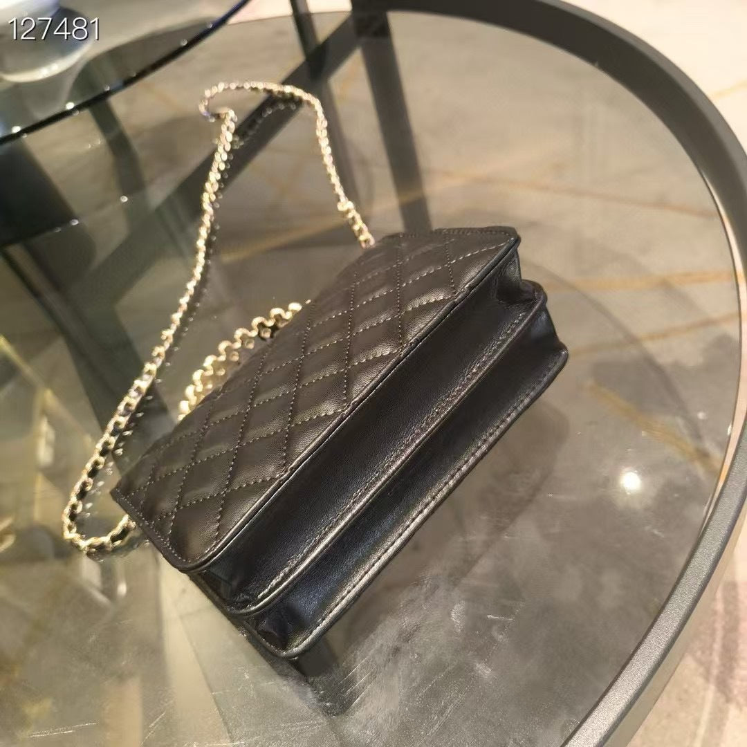 C Series | Genuine Leather Quilted Top-Handle Bag – Chain Handle Mini Crossbody