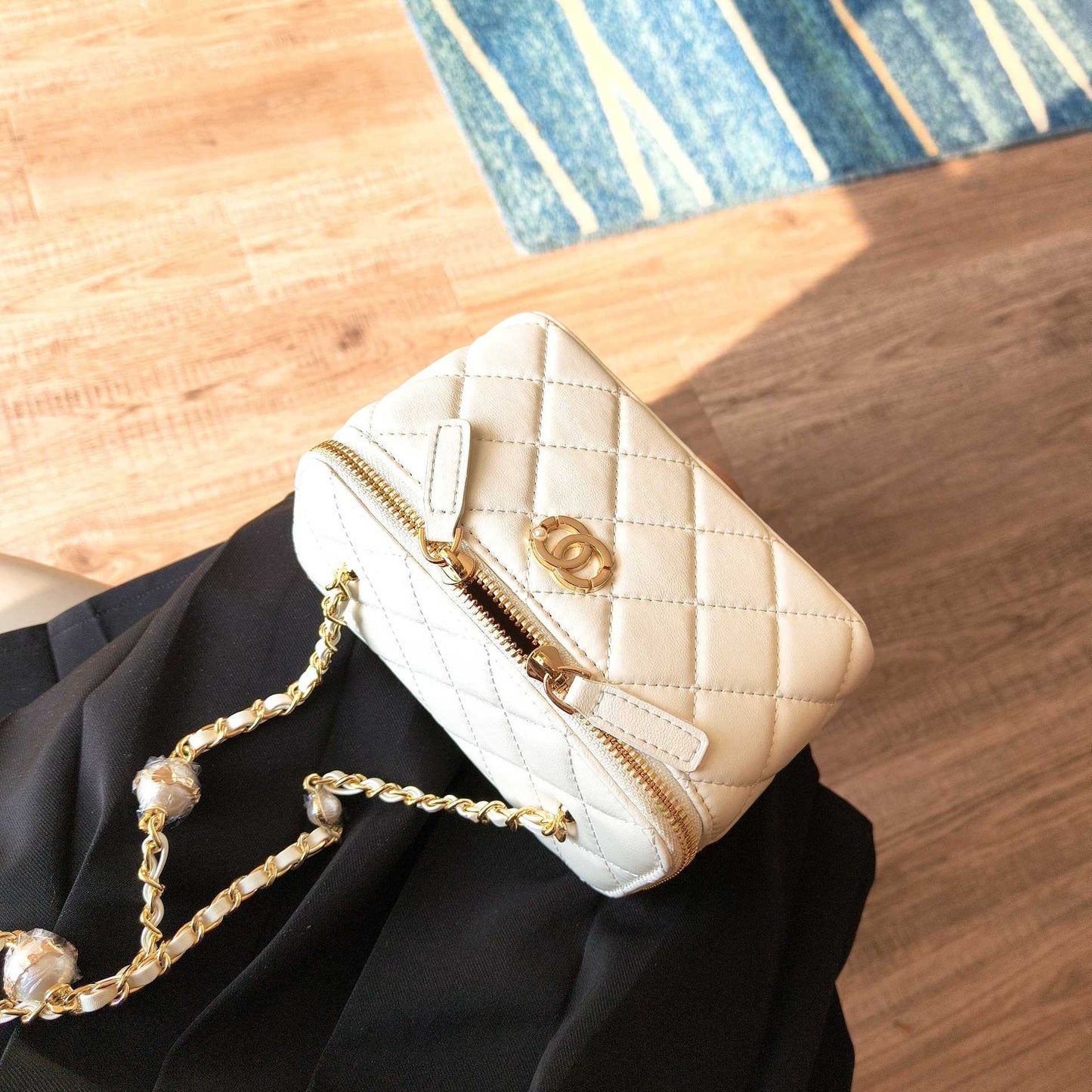 C Series · Genuine Leather Quilted Medium Vanity Box Bag – Pearl & Chain Strap | 4 Colors | Greenyuna