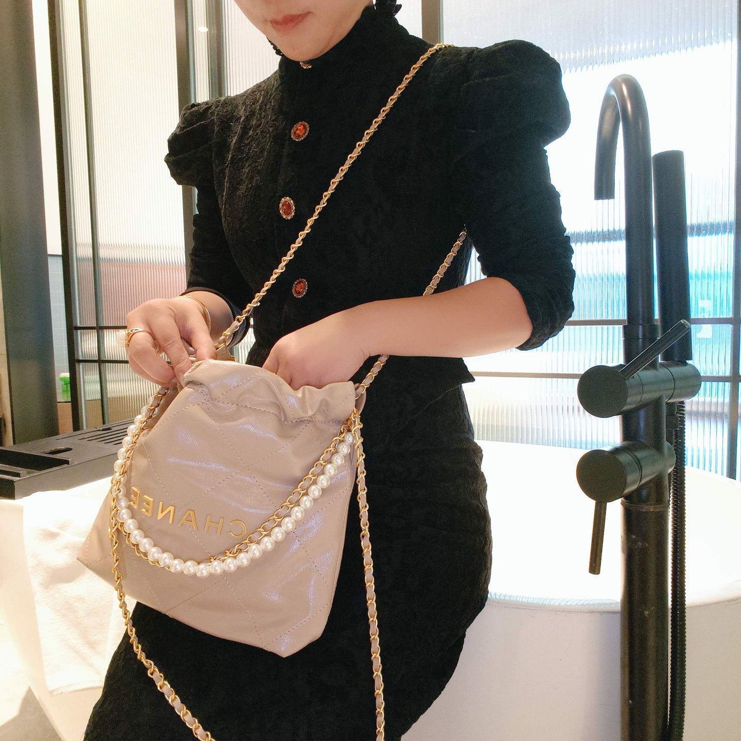 Pearl Chain Soft Quilted Hobo Bag – Shoulder & Crossbody | 5 Colors | Greenyuna