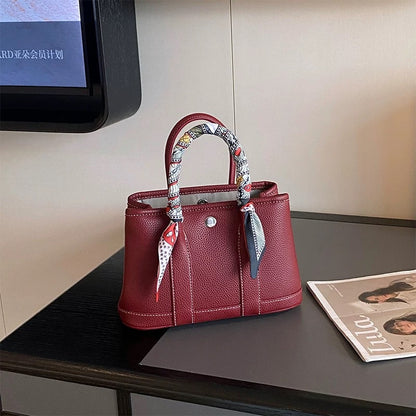 Classic Soft Tote 30cm | Premium PU Daily Handbag – GREEN Factory