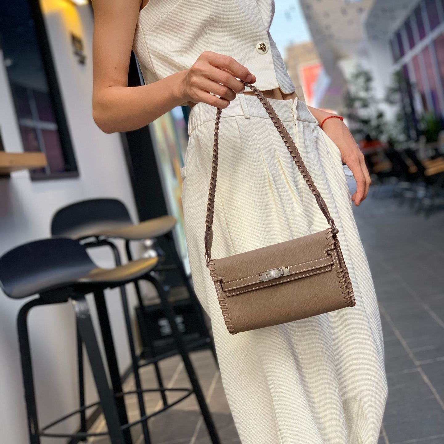 C47 Mini Woven Edge Bag – 19cm Crossbody | Factory Direct Wholesale