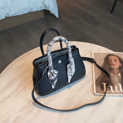 Classic Soft Tote 30cm | Premium PU Daily Handbag – GREEN Factory