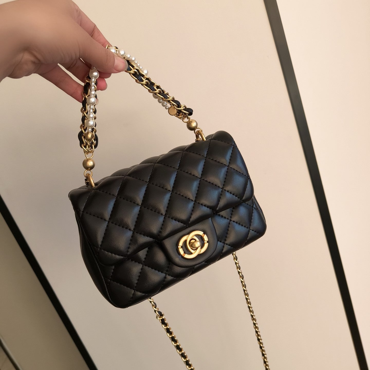 Mini Genuine Leather Quilted Flap Bag – Double Chain Strap | 5 Colors | MOQ 2 | Greenyuna