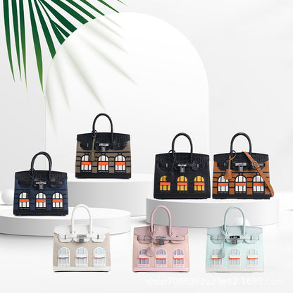 Elegant Structured Bag Wholesale | 25cm PU Handbag Gold Hardware | GREEN Factory