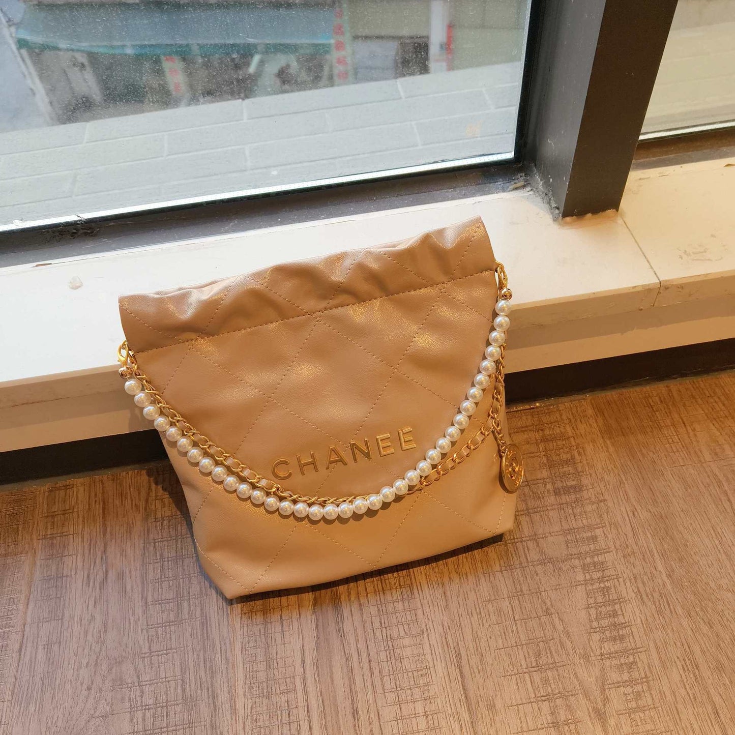 Pearl Chain Soft Quilted Hobo Bag – Shoulder & Crossbody | 5 Colors | Greenyuna