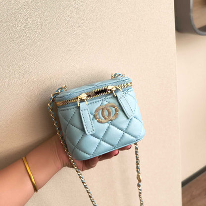 C Series · Genuine Leather Quilted Mini Vanity Cube Bag – 6 Colors | Crossbody | Greenyuna