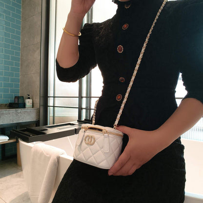 C Series · Genuine Leather Quilted Mini Vanity Cube Bag – 6 Colors | Crossbody | Greenyuna