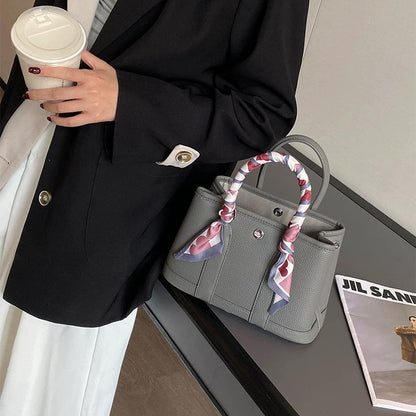 Classic Soft Tote 30cm | Premium PU Daily Handbag – GREEN Factory