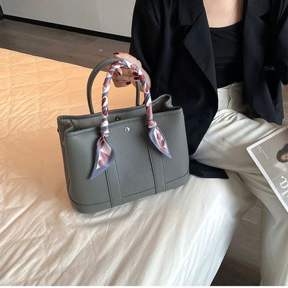 Classic Soft Tote 30cm | Premium PU Daily Handbag – GREEN Factory