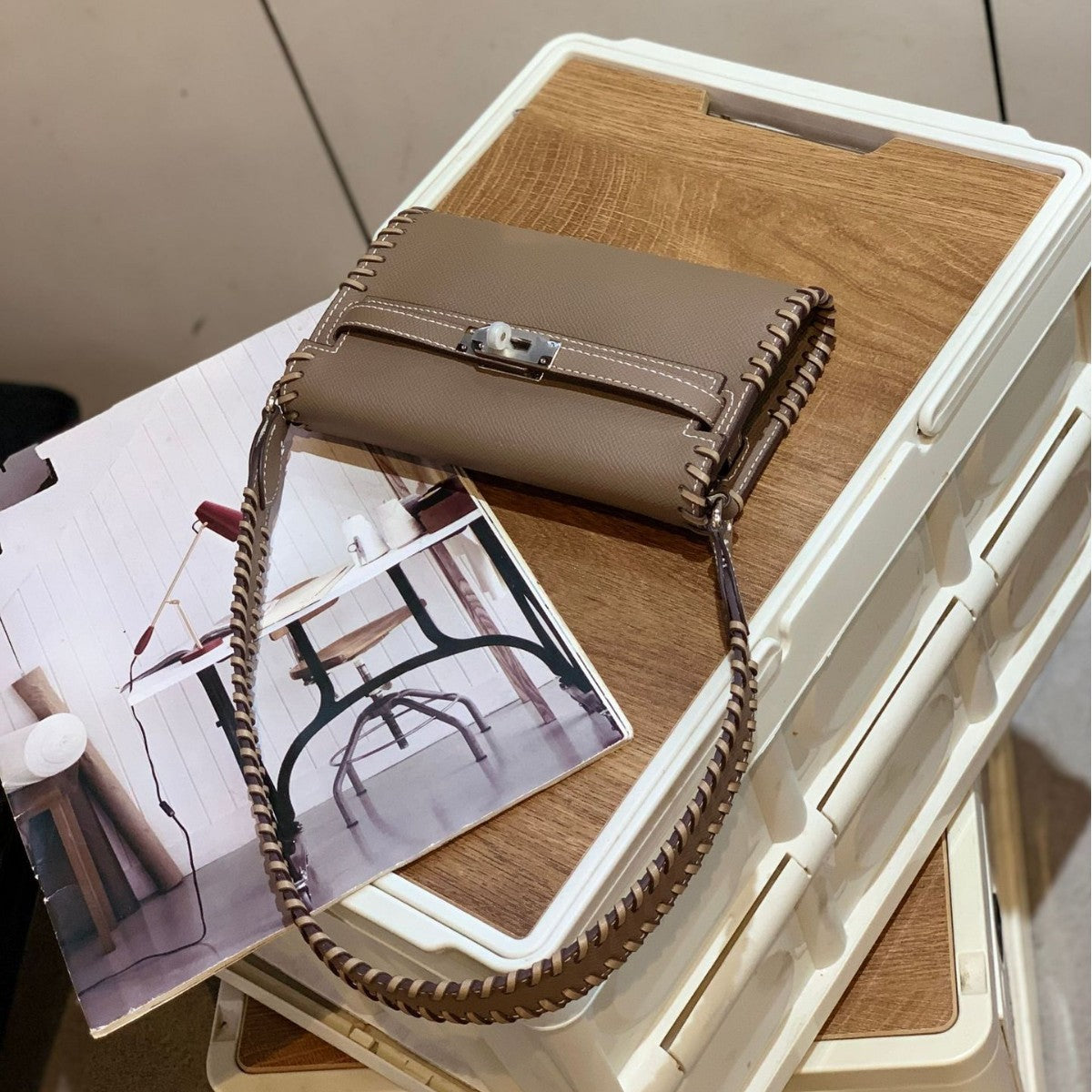 C47 Mini Woven Edge Bag – 19cm Crossbody | Factory Direct Wholesale