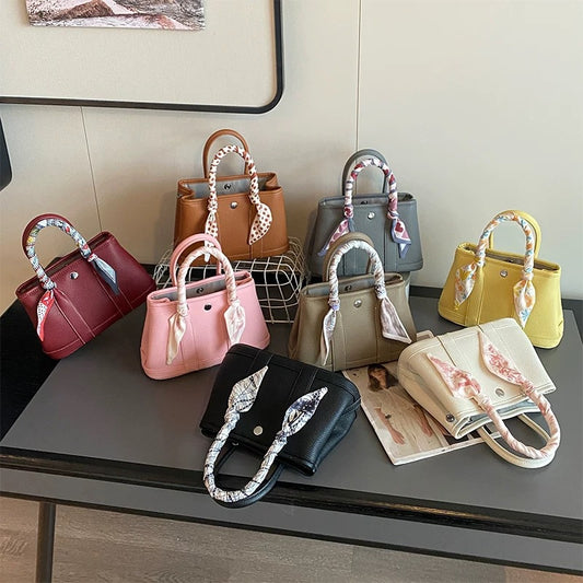 Classic Soft Tote 30cm | Premium PU Daily Handbag – GREEN Factory