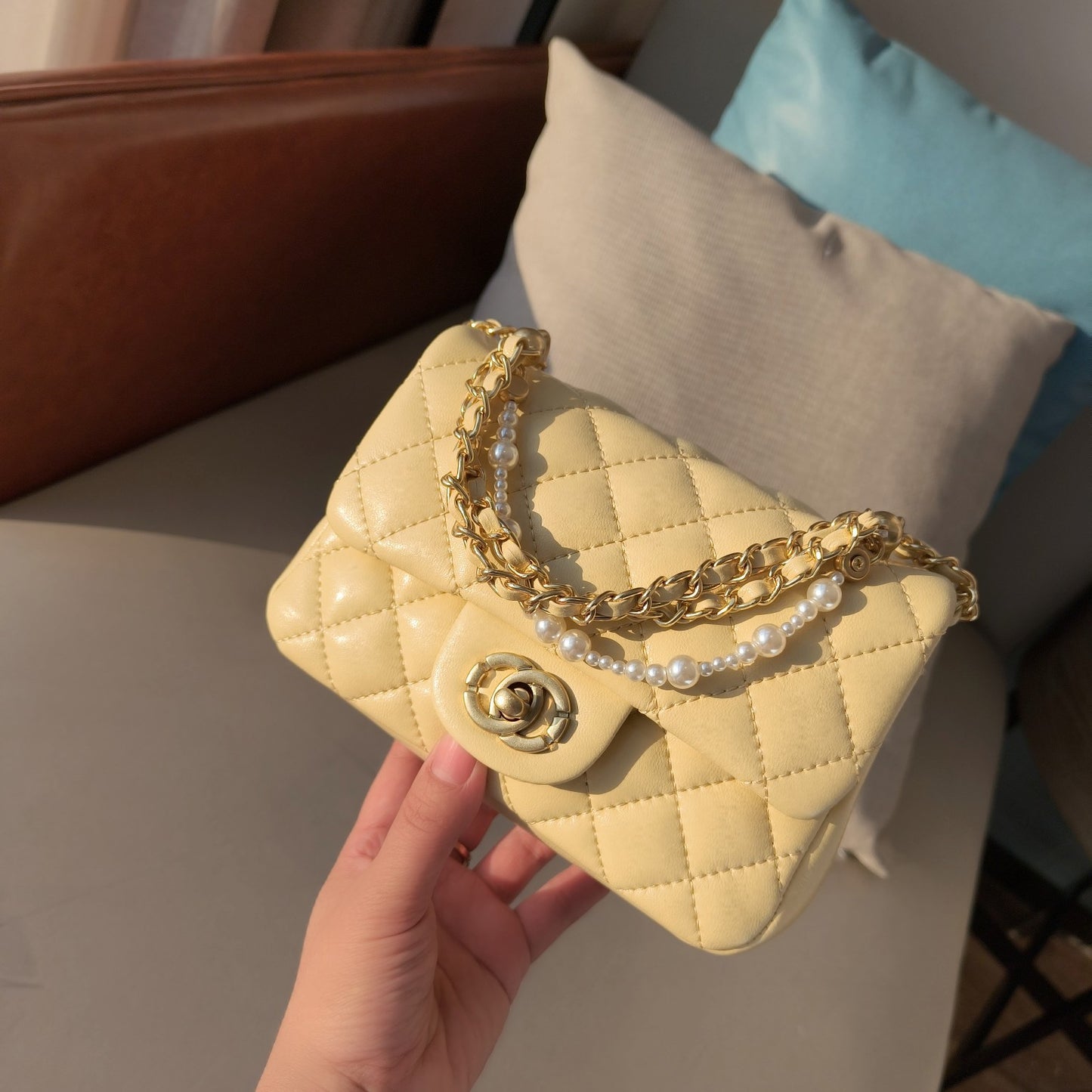 Mini Genuine Leather Quilted Flap Bag – Double Chain Strap | 5 Colors | MOQ 2 | Greenyuna