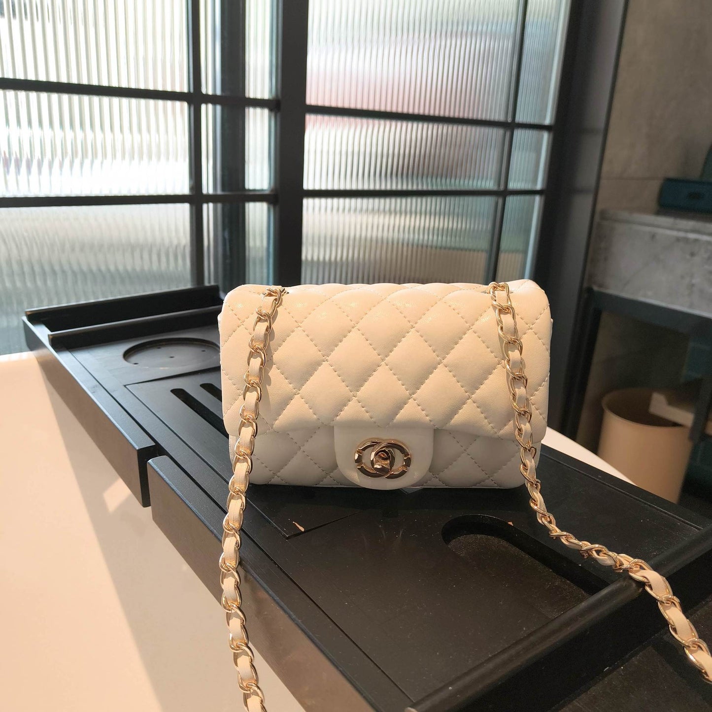 C Series · Mini Genuine Leather Quilted Flap Chain Bag – 6 Colors | Crossbody & Shoulder | Greenyuna