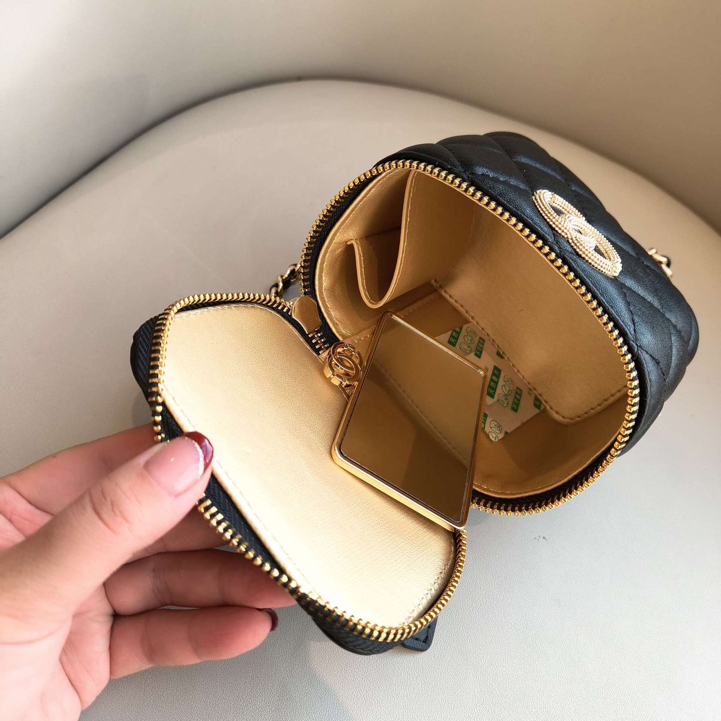 C Series · Genuine Leather Quilted Mini Vanity Cube Bag – 6 Colors | Crossbody | Greenyuna