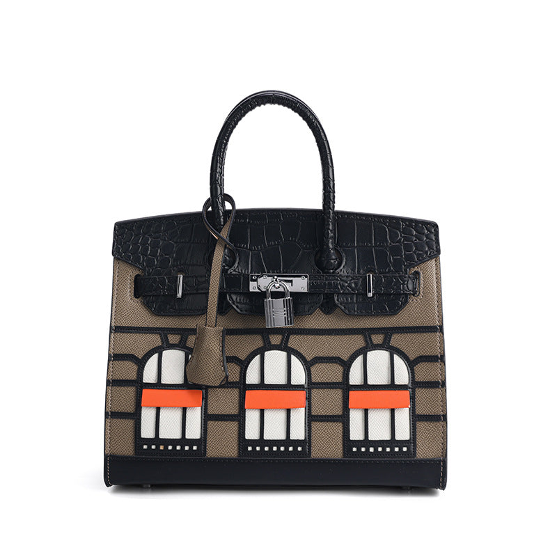 Elegant Structured Bag Wholesale | 25cm PU Handbag Gold Hardware | GREEN Factory