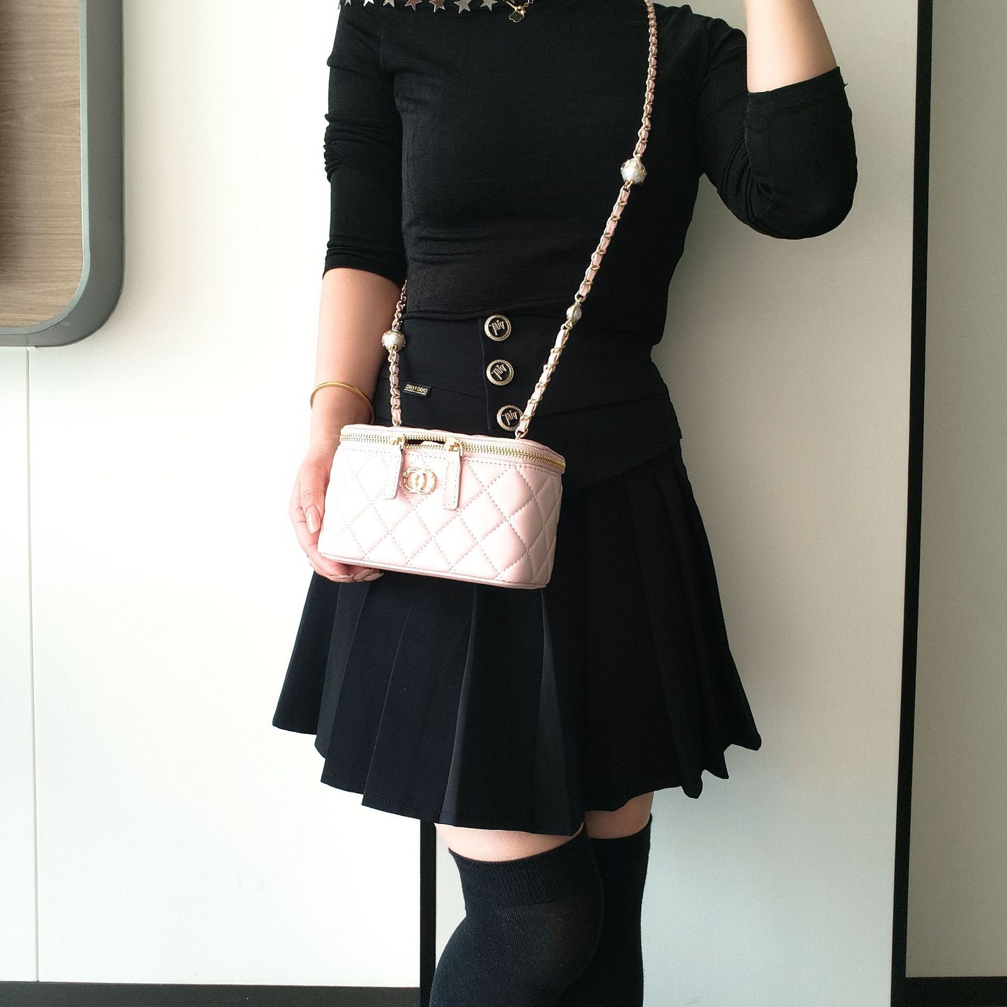 C Series · Genuine Leather Quilted Medium Vanity Box Bag – Pearl & Chain Strap | 4 Colors | Greenyuna