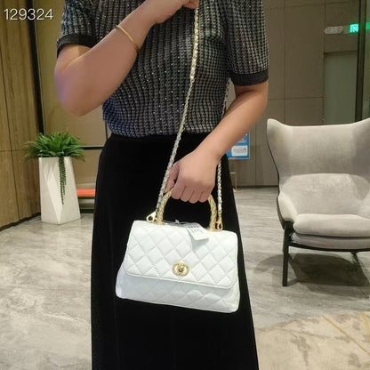 C Series · Genuine Leather Quilted Twisted-Metal Handle Flap Bag – 4 Colors | Elegant Top Handle | Greenyuna